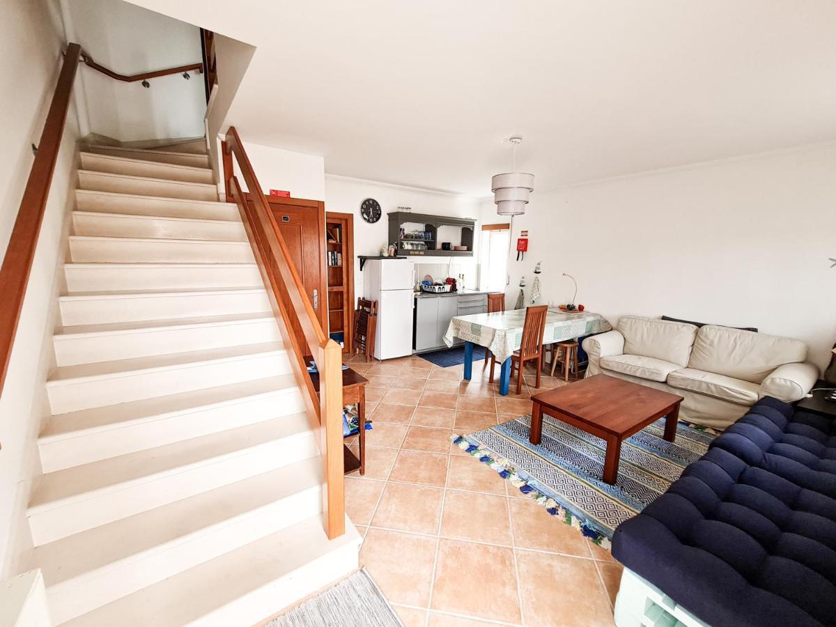 Cloud To Chill Surfhouse Baleal Ferrel (Leiria) Exterior foto