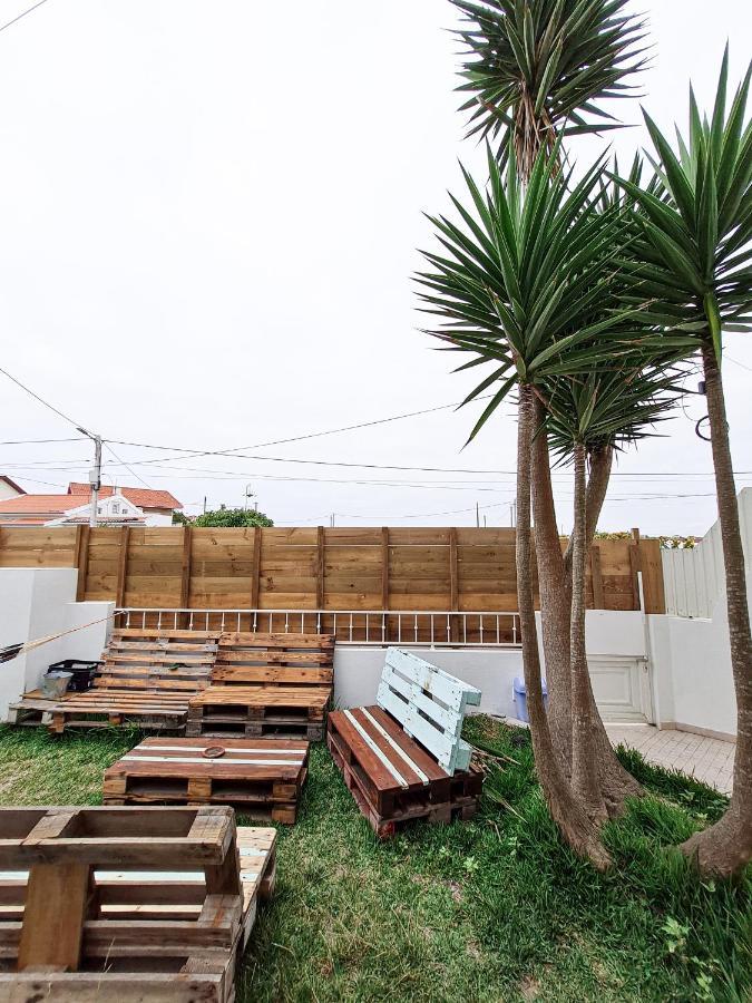 Cloud To Chill Surfhouse Baleal Ferrel (Leiria) Exterior foto